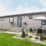 Alde Lodge By The Suffolk Cottage Collection