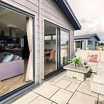 Alde Lodge By The Suffolk Cottage Collection