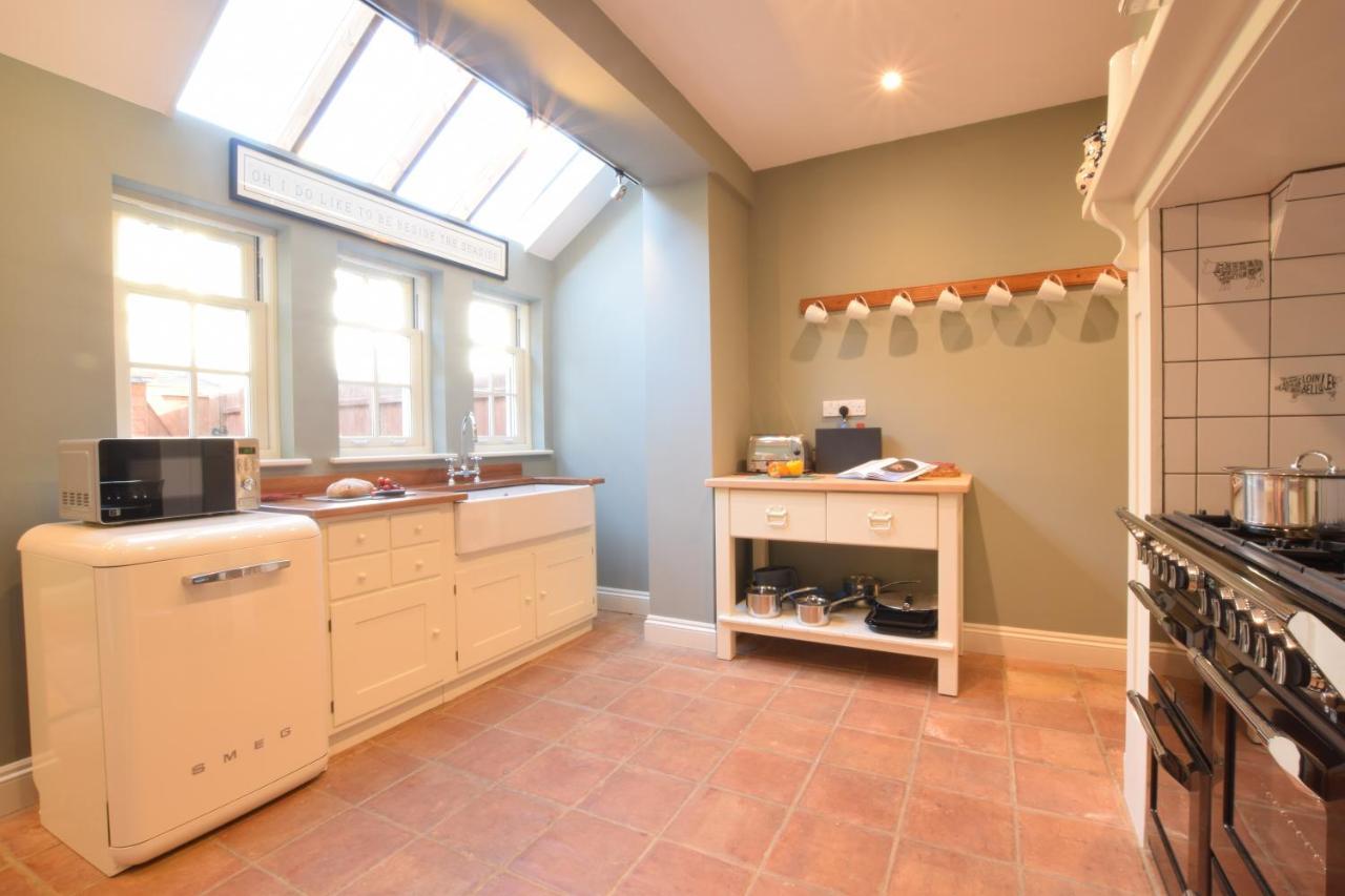 11 Crabbe Street, Aldeburgh