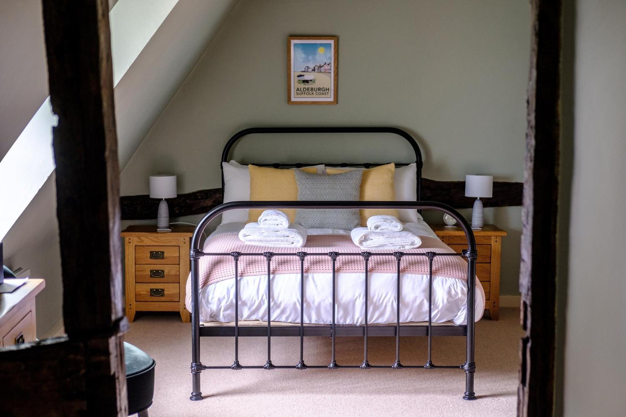 Inn The Cross Keys, 4*