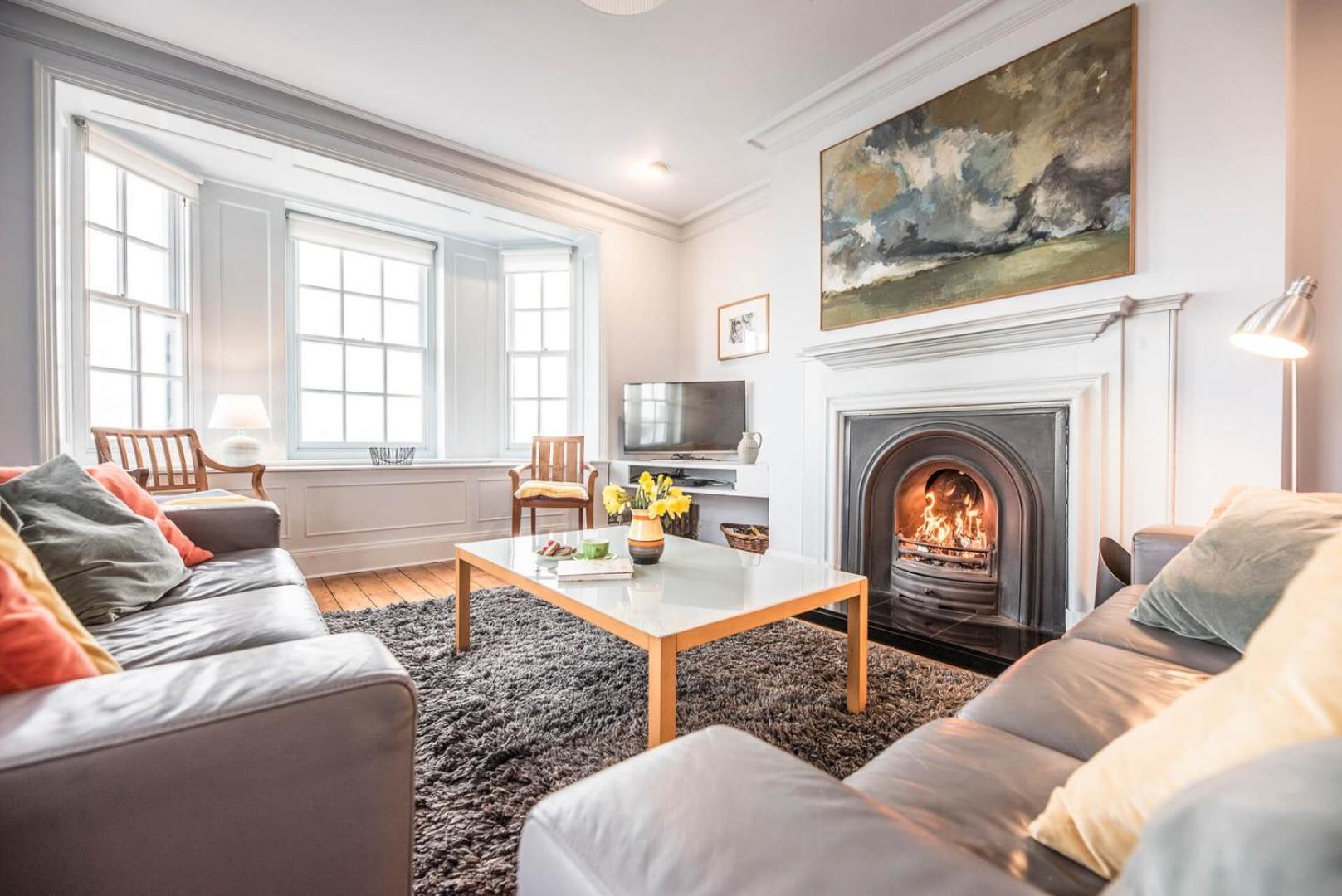 Moot House, Holiday home *
