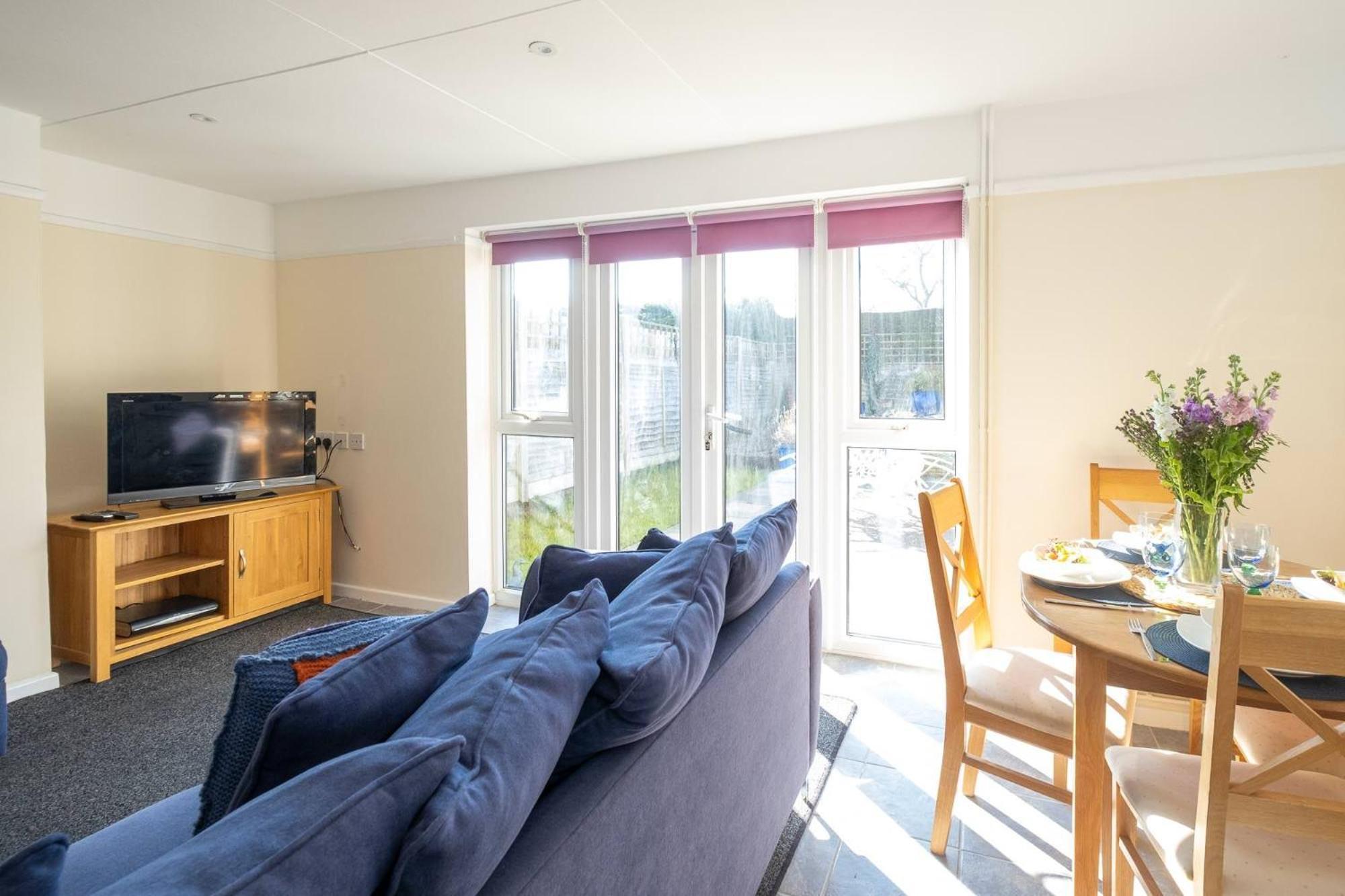 6 Franklin Rd - Coastal Aldeburgh
