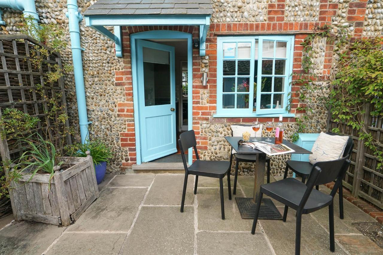 6 Town Steps, Holiday home