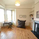 Holly Lodge