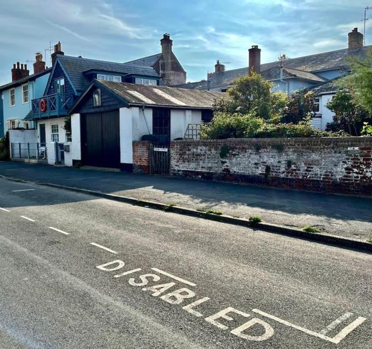 Seahorse Studio, * Aldeburgh